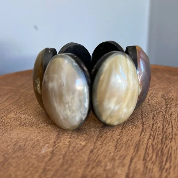 Monies Statement Horn Bracelet - Picture 12 of 13